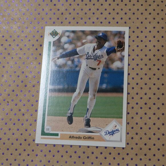 Alfredo Griffin #119 Baseball Card - Picture 1 of 2